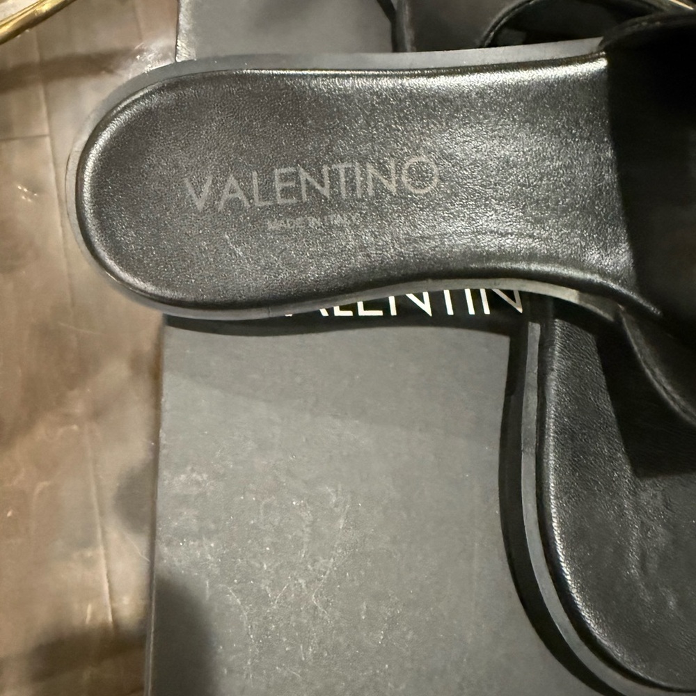 Amira Slide Sandal VALENTINO BY MARIO VALENTINO - Picture 8 of 13